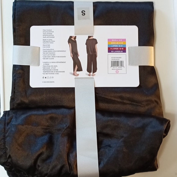 Satin two-piece lounge set - Picture 8 of 12